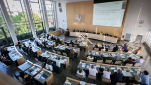 Die Machtverhältnisse im Stuttgarter Rathaus bleiben unverändert, nicht nur im Gemeinderat, sondern auch in den Ratsausschüssen. Dabei hätte der Zerfall der AfD-Fraktion durchaus Folgen haben können. Foto: Michael Steinert