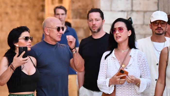 Jeff Bezos urlaubt mit Katy Perry und Orlando Bloom