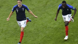 VfB-Spieler Benjamin Pavard kann sich über sein erstes WM-Tor für Frankreich freuen. Foto: AFP