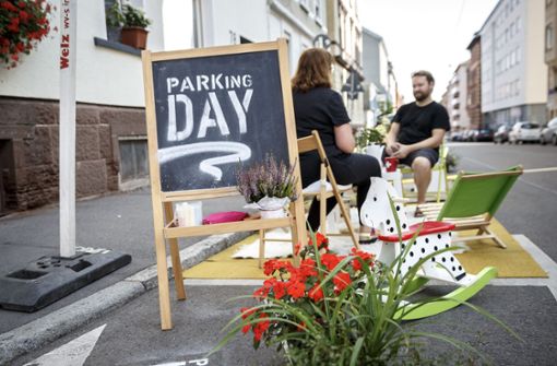 Auch in den vergangenen Jahren wurden am Parking-Day aus Parkplätzen Begegnungsstätten. Foto: Lichtgut/Julian Rettig