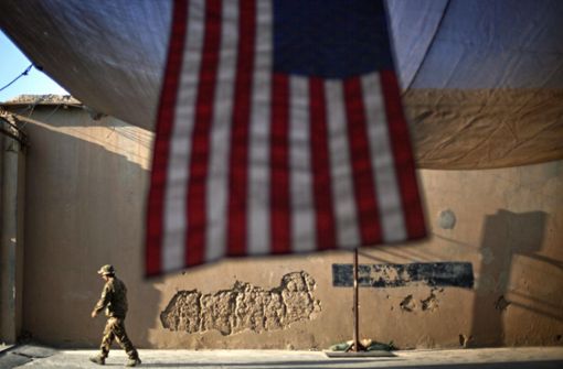 Eine US-Militärmaschine soll in Afghanistan abgeschossen worden sein. (Symbolbild) Foto: AP/David Goldman