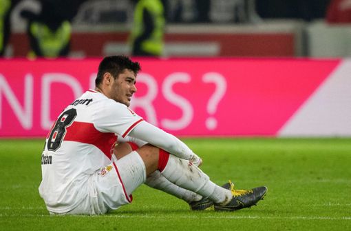 Den Abstieg des VfB Stuttgart konnte Ozan Kabak nicht verhindern – der Türke bleibt aber erstklassig. Foto: dpa
