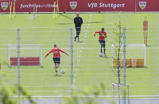 Auf dem Trainingsgelände des VfB gibt es während der Coronakrise viel Platz. Foto: Baumann