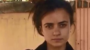 Die 19-jährige Jesidin Aschwak T. bekräftigt ihre Vorwürfe an die baden-württembergischen Sicherheitsbehörden, sich nicht bei ihr gemeldet zu haben. Foto: YouTube