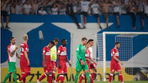 Geschlagen: Der VfB Stuttgart scheitert an Hansa Rostock im DFB-Pokal. Foto: Pressefoto Baumann