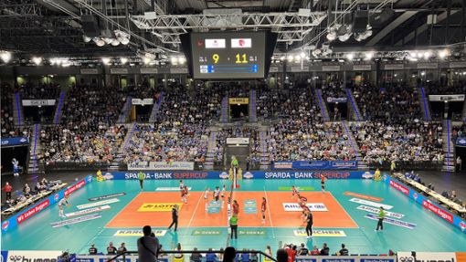 2022 fand der Volleyball-Supercup der Frauen in der Stuttgarter Porsche-Arena statt. Foto: Baumann/Hansjürgen Britsch