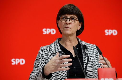 Auf einer Pressekonferenz im Berliner Willy-Brandt-Haus nahm Saskia Esken am Montag Stellung zu den Vorwürfen. Foto: AFP/ODD ANDERSEN