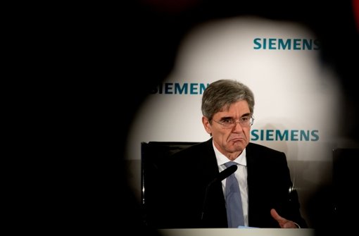 Siemens-Chef Joe Kaeser wehrt sich energisch gegen Medienberichte, die aussagen, dass der Konzern den Abbau von weltweit rund 11.600 Arbeitsplätzen plane.  Foto: dpa