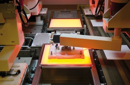Der Reutlinger Maschinenbauer Manz stellt Maschinen für Solarzellen her. Foto: dpa