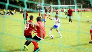 Die Kinder dürfen wieder Fußball spielen, ohne Test Foto: Lichtgut/Julian Rettig
