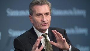 Günther Oettinger steht zu seinem harten deutschen Akzent. Foto: dpa