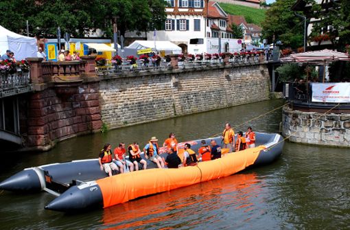Mit gezielten Aktionen hat die Initiative Seebrücke in der Vergangenheit in Esslingen immer wieder auf ihre Anliegen aufmerksam gemacht. Foto: /Peter Stotz