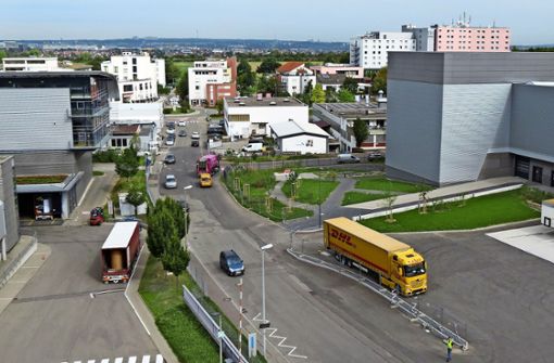 Wo gerade das Müllauto um die Ecke biegt (Bildmitte) Foto: Otto H. Häusser