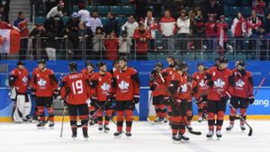 Lange Gesichter bei den Kanadiern: Sie haben überraschend den Einzug ins Eishockey-Finale verpasst. Foto: dpa