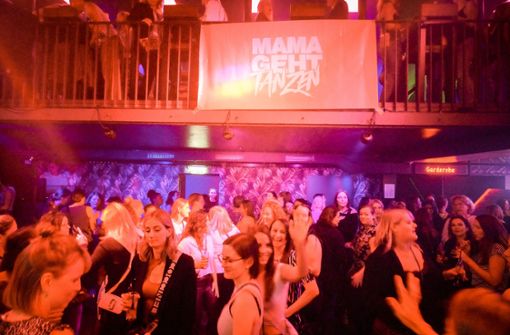 Fast 400 Frauen waren bei „Mama geht tanzen“ im Stuttgarter Club Schocken dabei. Foto: Lichtgut/Ferdinando Iannone
