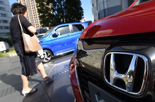 In den USA müssen sämtliche Autos mit Airbags des japanischen Zulieferers Takata zurückgerufen werden. Der Großteil entfällt auf Honda und Fiat Chrysler. Foto: AFP