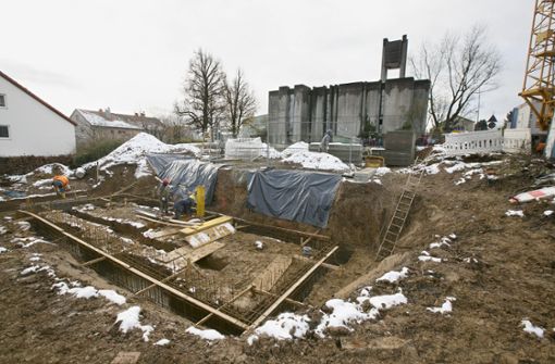 Wo der alte Kindergarten stand, klafft jetzt eine Baugrube. Foto: Horst Rudel