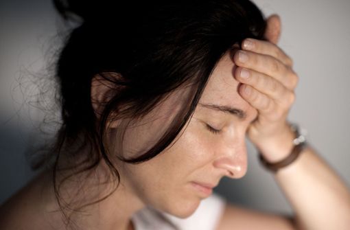 Es hämmert oder pocht: Kopfschmerzen kennen wahrscheinlich die meisten. Foto: dpa/Oliver Killig