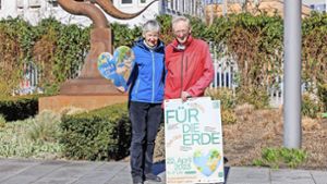 Oma und Opa for Future: Jutta und Karl-Heinz Rau haben sich ins Zeug gelegt für einen Aktionstag im Zeichen des Planeten Foto: /Stefanie Schlecht