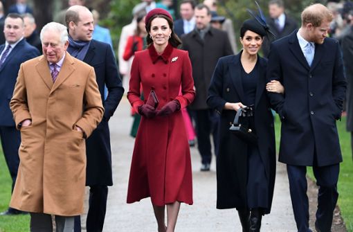 Bild aus besseren Tagen: Eigentlich ist Sandringham Schauplatz der royalen Weihnachtsfeiern. Nun kommt es auf dem Landsitz der Queen zum Showdown mit Prinz Harry (rechts). Foto: AFP/PAUL ELLIS