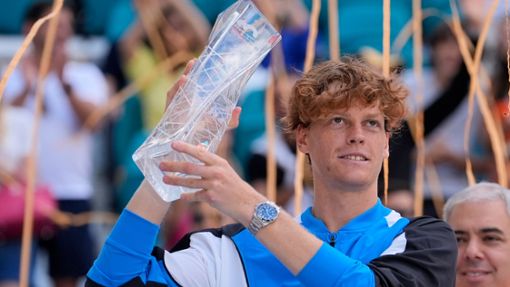 In der Weltrangliste steht Sinner als erster Tennis-Profi aus Italien auf Rang zwei. Foto: Lynne Sladky/AP