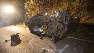Der Fahrer des Unfallwagens lieferte sich vermutlich ein illegales Autorennen. Foto: 7aktuell.de/Simon Adomat