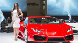 Supersportwagen und Concept Cars en masse auf dem Genfer Autosalon. Lamborghini (Foto), Ferrari, Porsche und Co. präsentieren ihre Neuheiten. Foto: dpa
