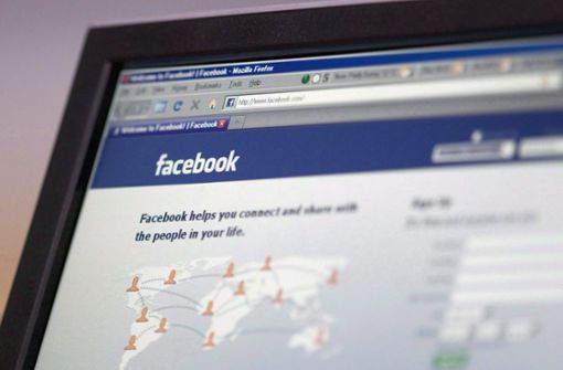 Für viele Nutzer und Politiker brachte der Fall jedoch nach diversen früheren Datenschutz-Problemen bei Facebook das Fass zum Überlaufen. Foto: AP
