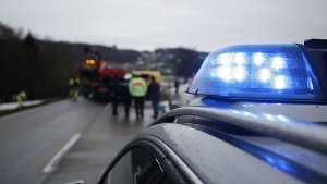 Bei einem Unfall auf der A81 bei Ilsfeld ist ein 64-Jähriger schwer verletzt worden. (Symbolfoto) Foto: 7aktuell.de