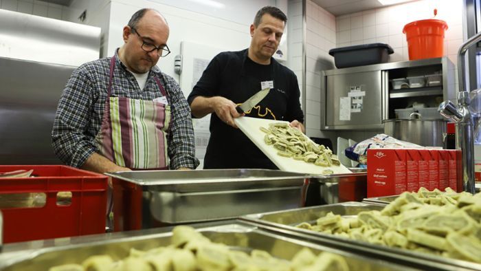 Mittagessen an Stuttgarter Gymnasien: Ohne Eltern bleibt die Küche kalt