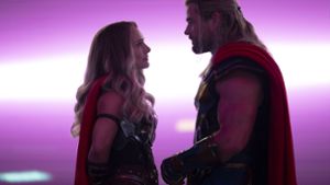 Natalie Portman  als Mighty Thor und Chris Hemsworth als Thor Foto: Marvel Studios/Jasin Boland