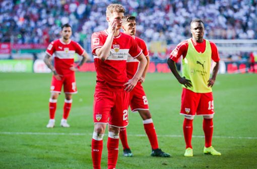Frust pur: Der VfB Stuttgart hat beim FC Augsburg mit 0:6 verloren. Foto: dpa