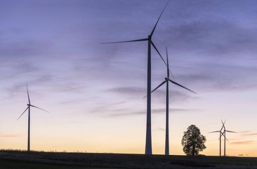 Mit dem derzeitigen Stand beim Ausbau der Windenergie sei Kretschmann „natürlich nicht zufrieden“. Foto: imago images/imagebroker/imageBROKER/Lilly via www.imago-images.de