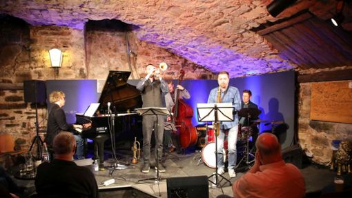 Musikalische Höhen im Jazzkeller: das Vadym Pogorilyy Quintett Foto: /Rainer Kellmayer