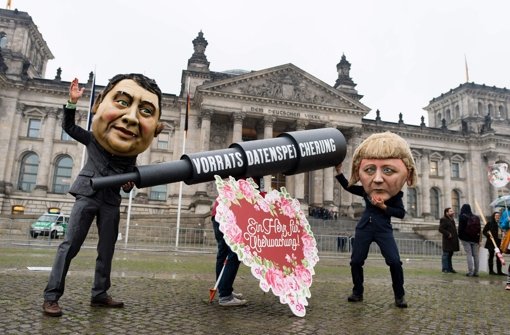 Proteste gegen die Vorratsdatenspeicherung am Bundestag in Berlin Foto: dpa
