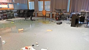 Ein Lehrer fotografierte  den gefluteten Musikraum der Realschule. Foto: /Jerg-Ratgeb-Schule Herrenberg