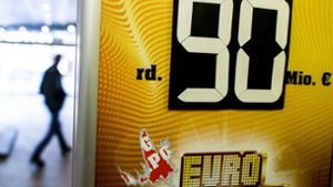 Spielen könnte sich lohnen: Der Eurojackpot ist wieder auf die Höchstsumme von 90 Millionen Euro angestiegen. Foto: dpa