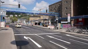 Der Straßenabschnitt vor dem Hauptbahnhof ist saniert. Foto: Andreas Rosar Fotoagentur-Stuttg