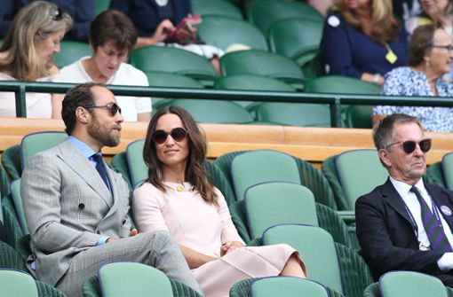 Sie gehören in die „Royal Box“ wie die Erdbeeren mit Sahne zu Wimbledon: Pippa und James Middleton, die Geschwister von Herzogin Kate. Foto: AFP