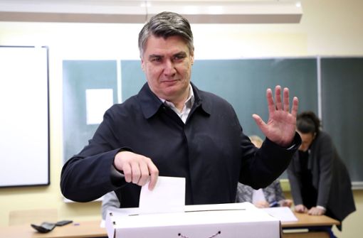 Der linksgerichtete frühere Ministerpräsident Zoran Milanovic kam in der ersten Runde auf nahezu 30 Prozent. Foto: AFP/Damir Sencar