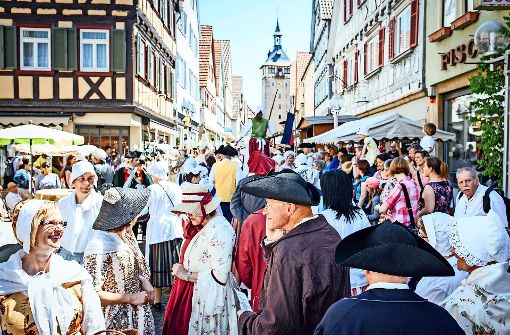 Eine Stadt feiert ihren Schiller – auch wenn er nicht Geburtstag hat. Hier beim 18. Jahrhundertfest 2016. Foto: Michael Raubold Photographie