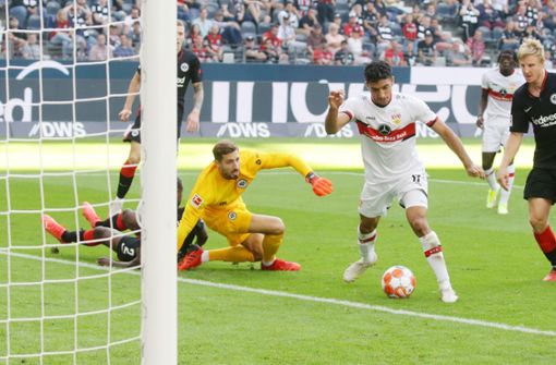 Glücksmoment in der 88. Minute: Omar Marmoush trifft für den VfB Stuttgart zum 1:1 bei Eintracht Frankfurt. Foto: Baumann/Hansjürgen Britsch