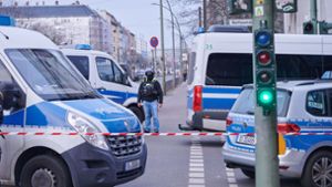 Die Polizei rückte zum Berliner Jobcenter aus. Foto: dpa/Annette Riedl
