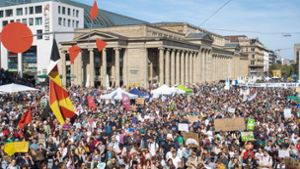 Klimastreik: Am 20. September gingen auch in Stuttgart viele Menschen für mehr Klimaschutz auf die Straße. Diese Haltung möchte die CDU nutzen – und noch ausbauen. Foto: dpa/Sebastian Gollnow