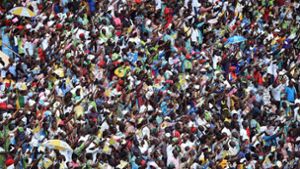 Besonders in Afrika wird die Bevölkerung weiter wachsen (hier eine Messe mit Papst Franziskus in der Zentralafrikanischen Republik 2017). Foto: dpa
