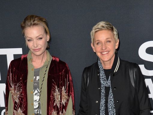 Portia de Rossi (li.) und Ellen DeGeneres haben 2023 ihr Ehegelübde erneuert. Foto: Paul Smith / Featureflash 2016/ImageCollect