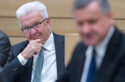 Winfried Kretschmann geht mit dem neuen Führungsduo der SPD hart ins Gericht. Foto: dpa/Sebastian Gollnow