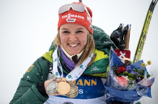 Bei der WM 2019 in Östersund hat sich Denise Herrmann einen Medaillensatz gesichert: Gold, Silber und Bronze Foto: dpa/Sven Hoppe