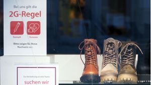 Die Südwest-Händler verweisen auf die Entscheidung eines Gerichts, das in der vergangenen Woche überraschend die 2G-Regel für den Einzelhandel in Niedersachsen gekippt hat (Symbolfoto). Foto: dpa/Soeren Stache