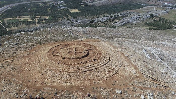 Riesiges kreisförmiges Labyrinth auf Kreta entdeckt